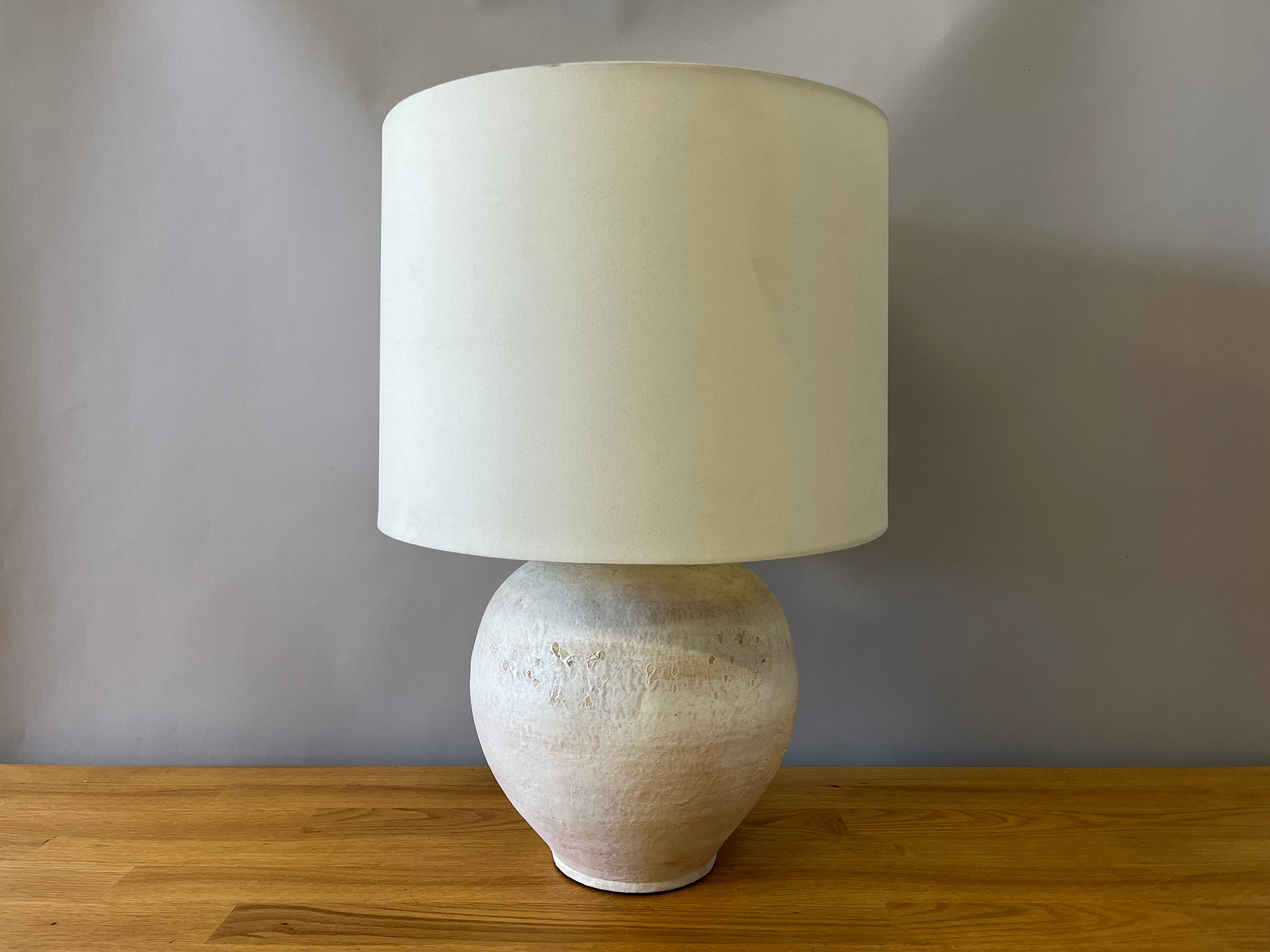 White Textured Table Lamp