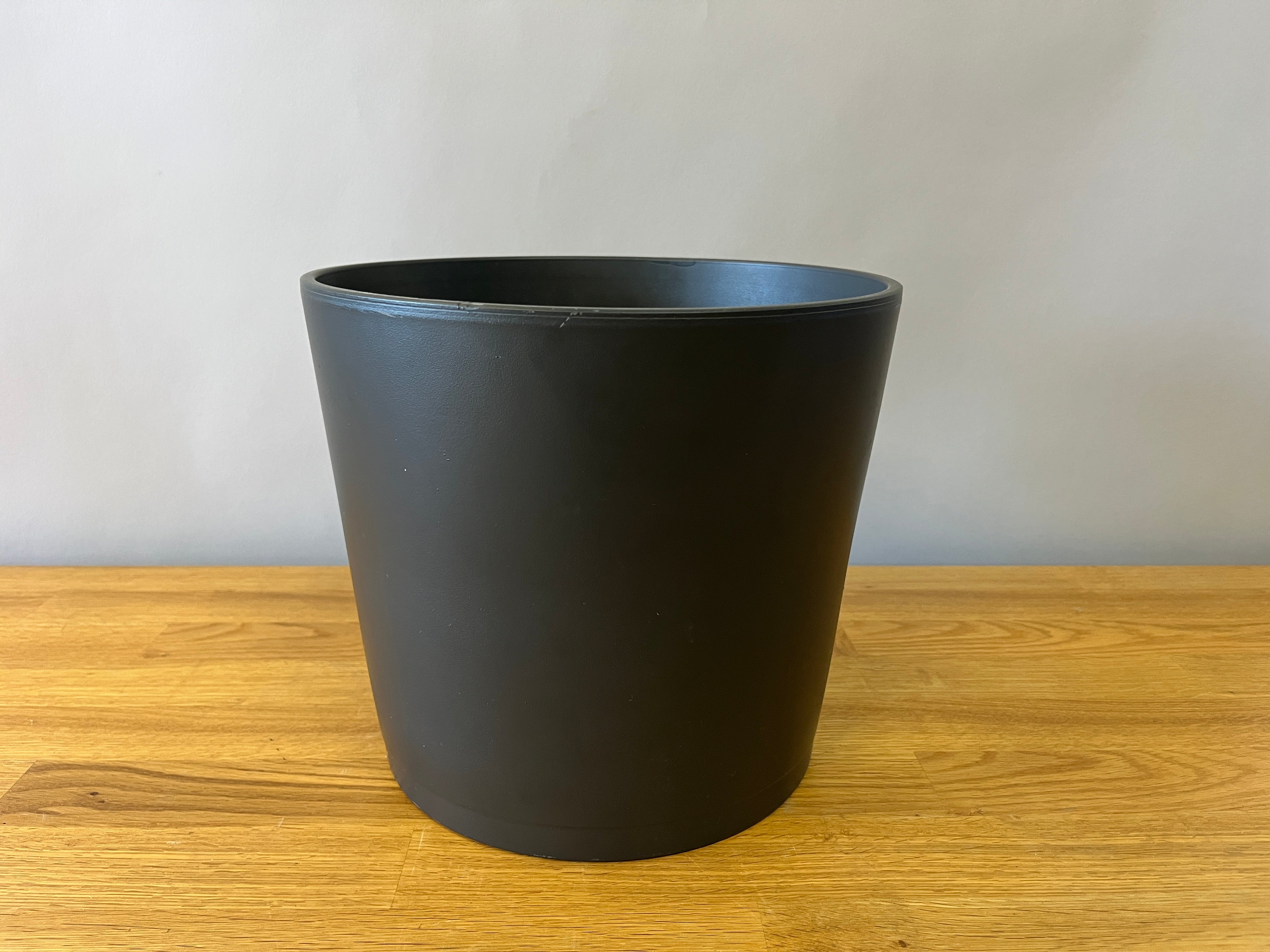 Black Planter Pot