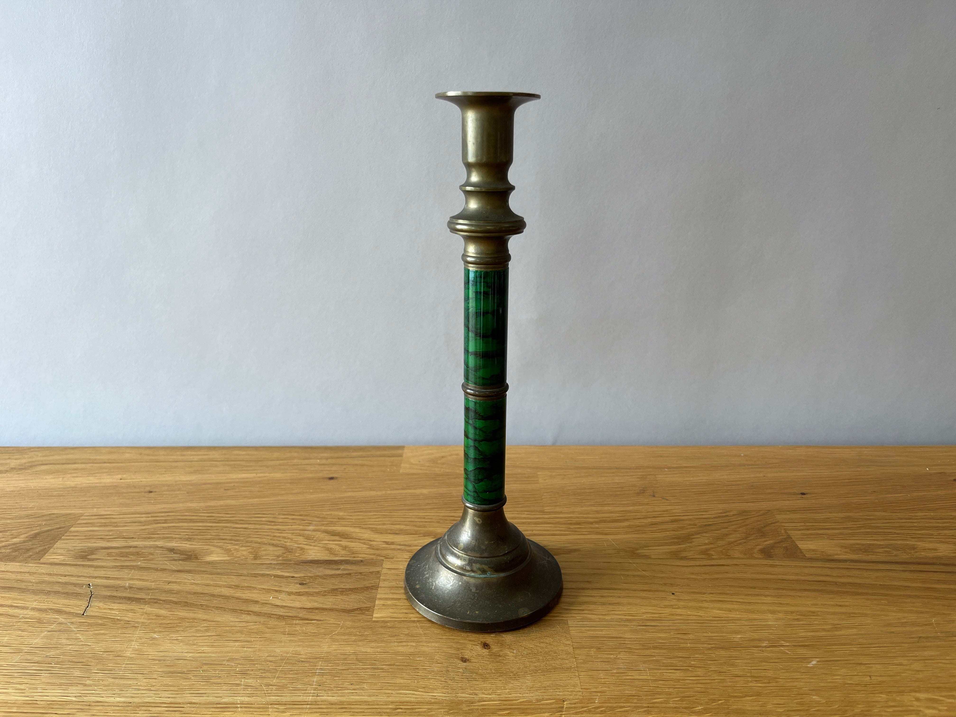 Green Candlestick