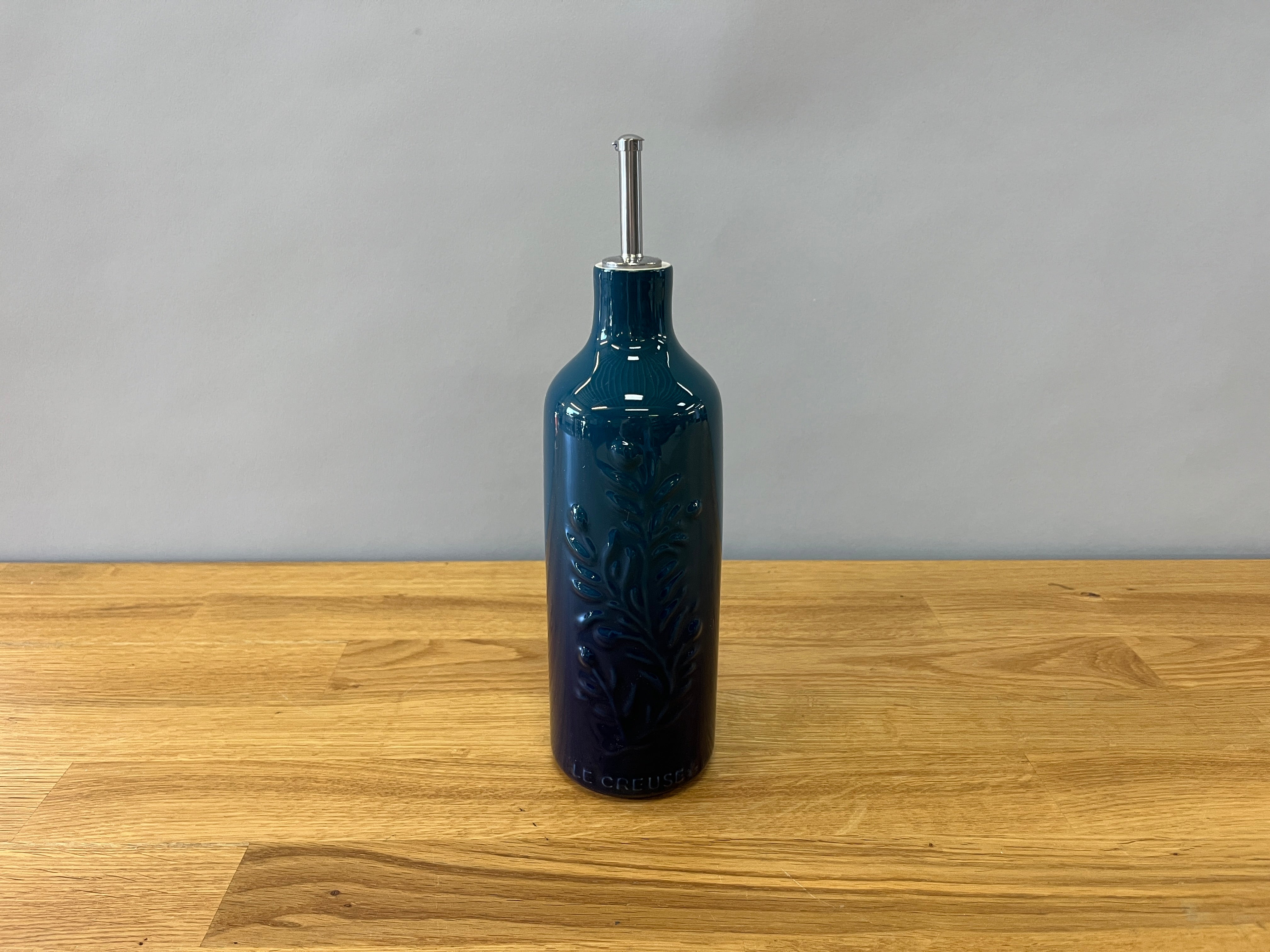 Dark Blue Oil / Vinegar