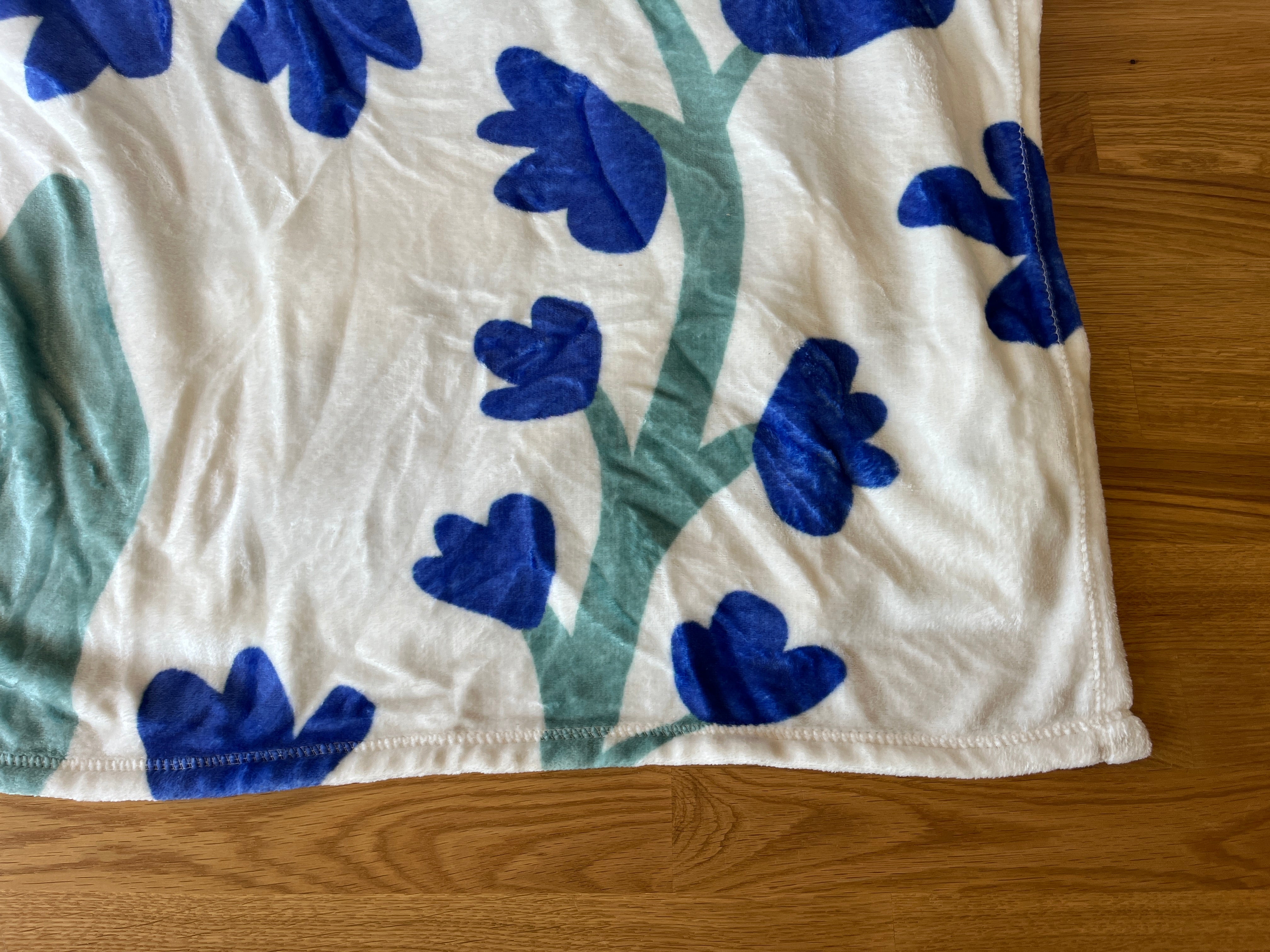 Blue Flower Throw Blanket