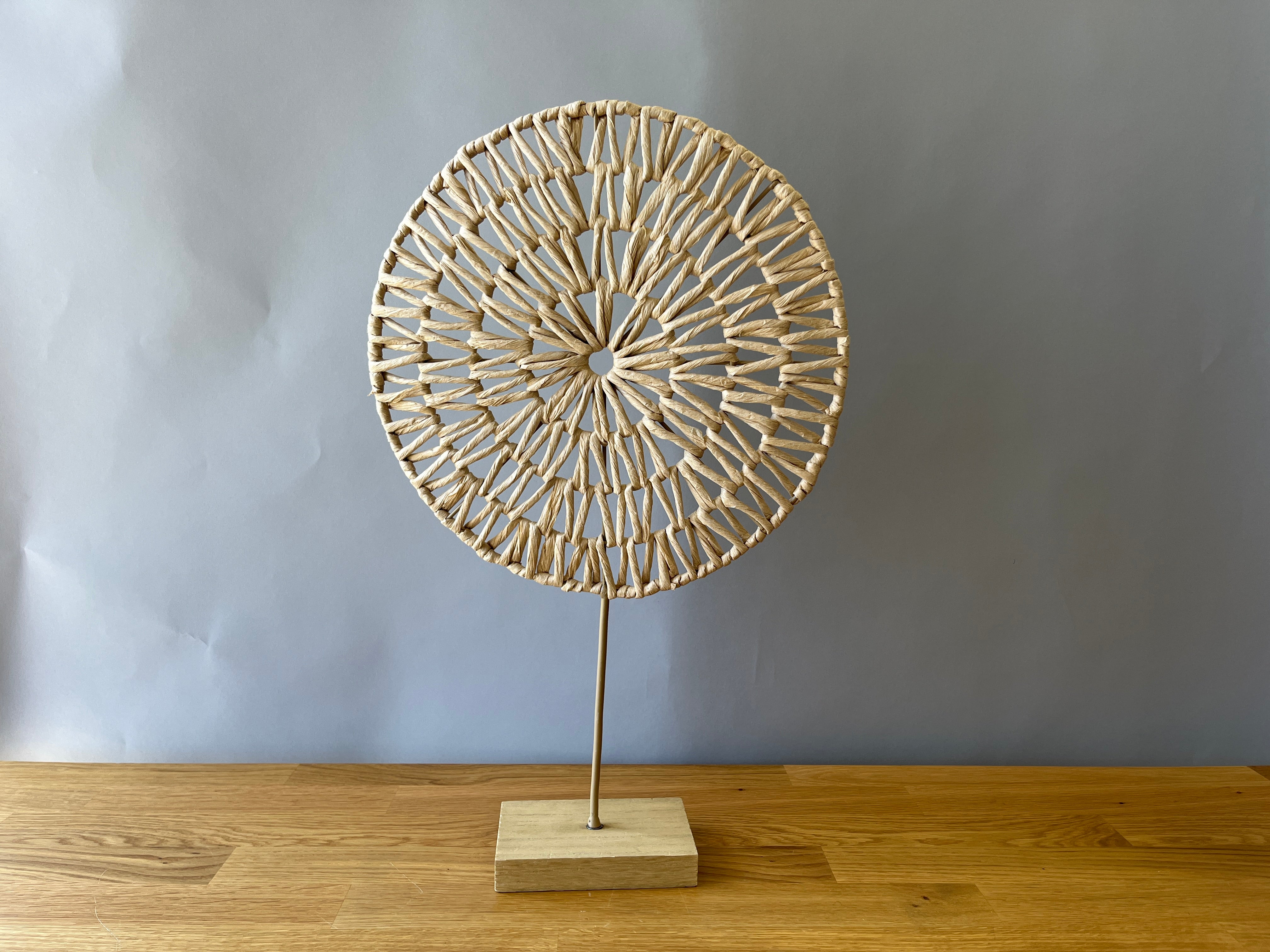 whicker circle on stand