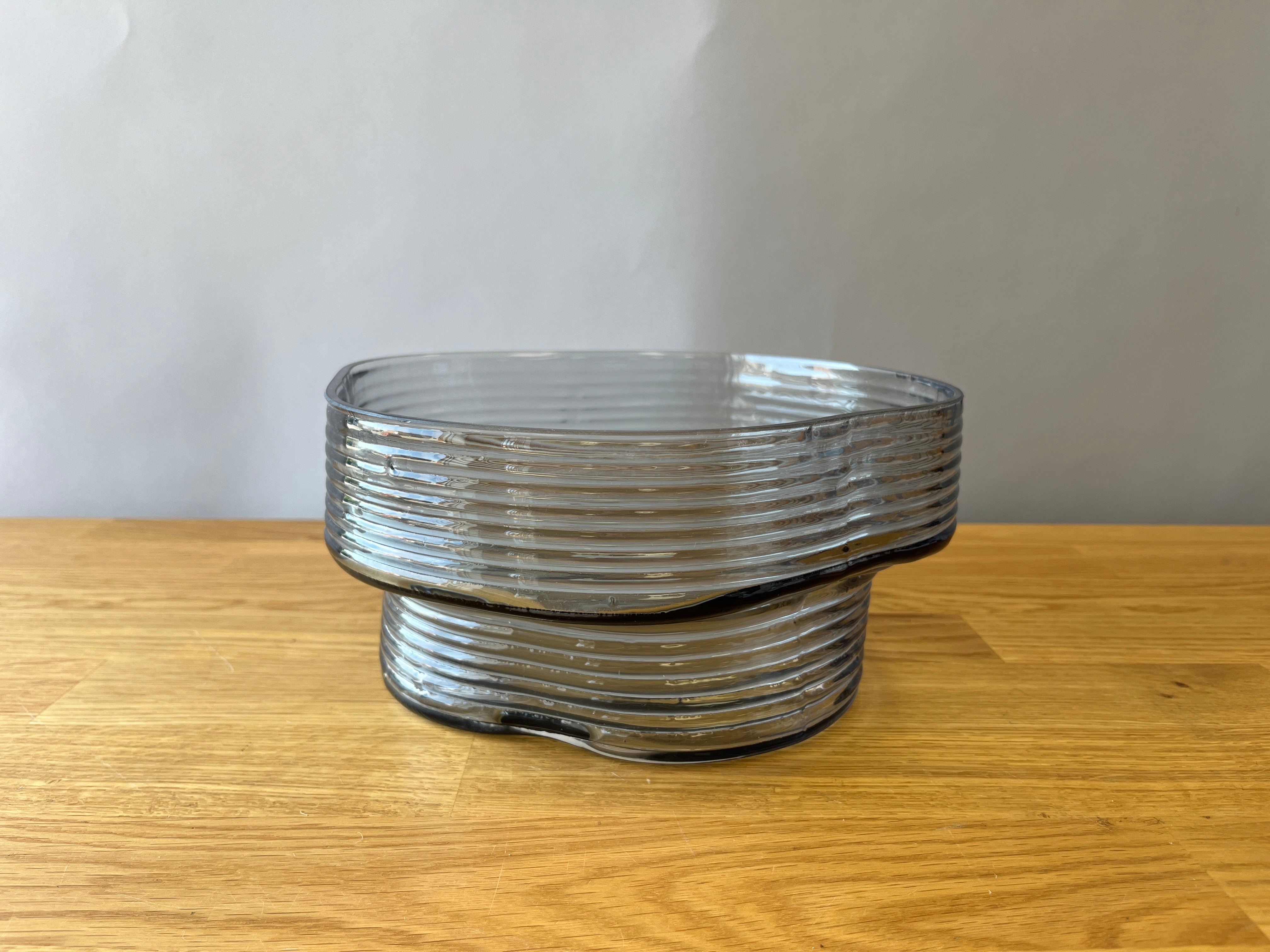 grey lined wavy glass bowl