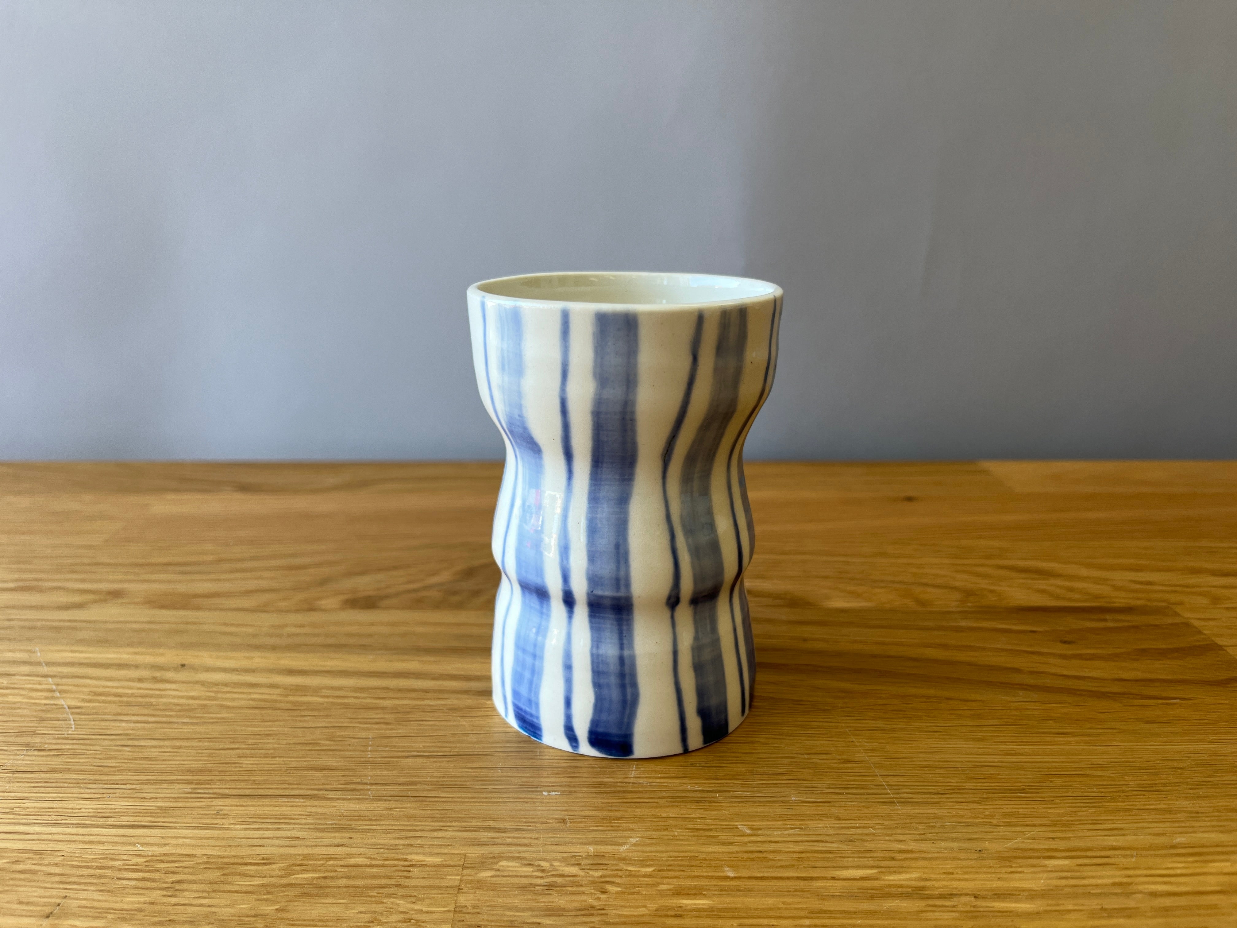 small planter pot