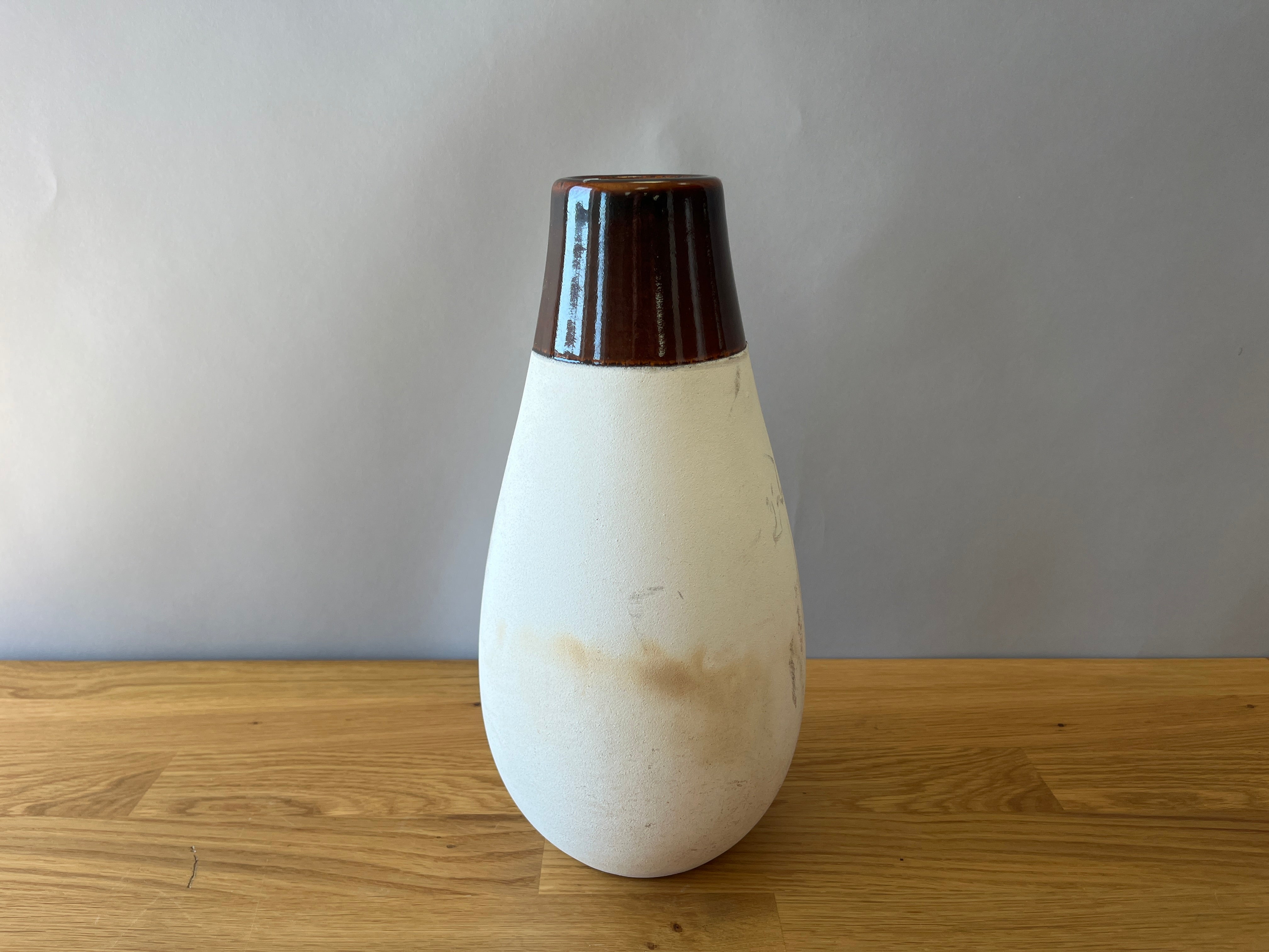 Two toned vase