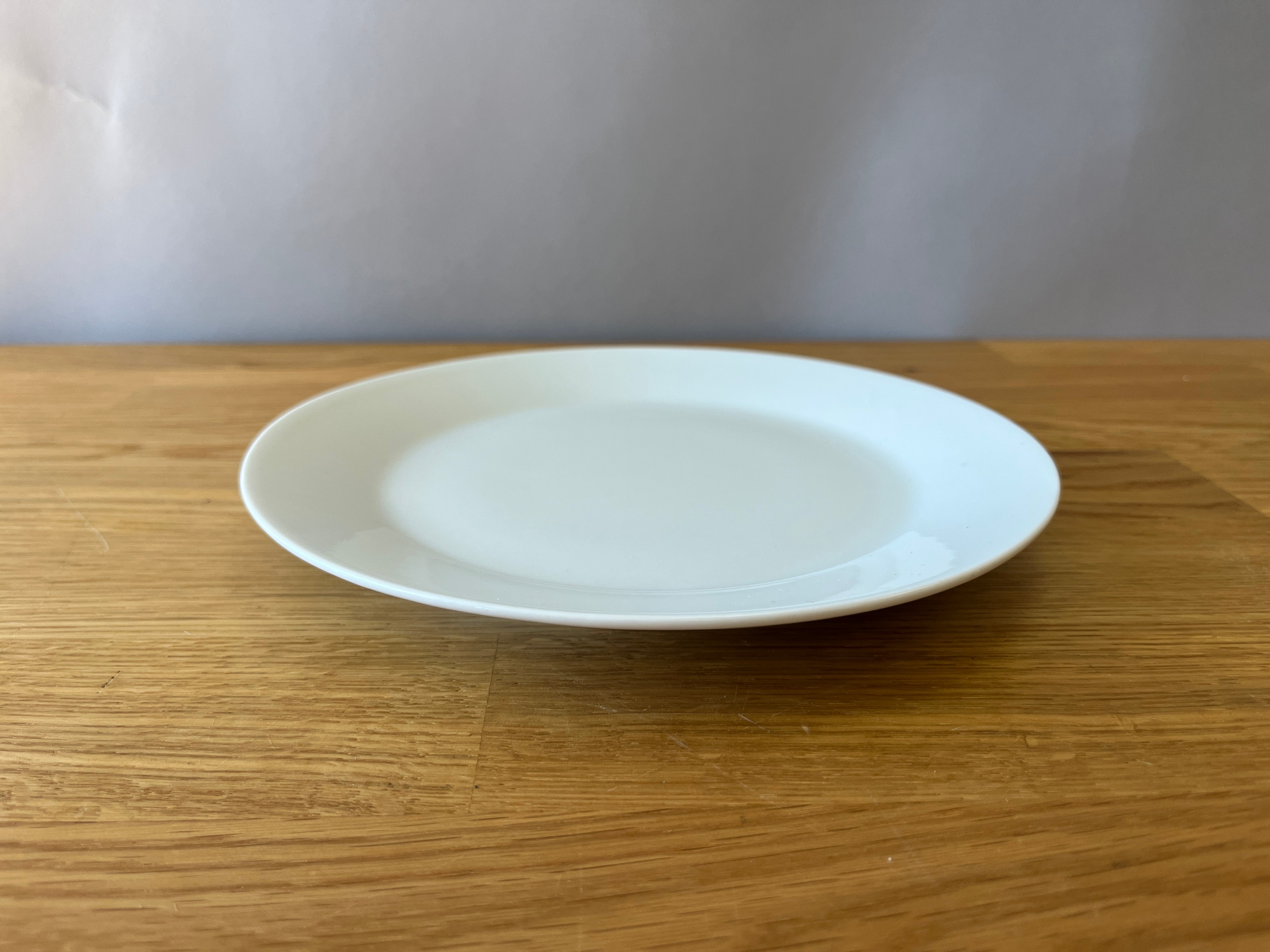 White Side Plate