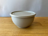 Mixing bowl