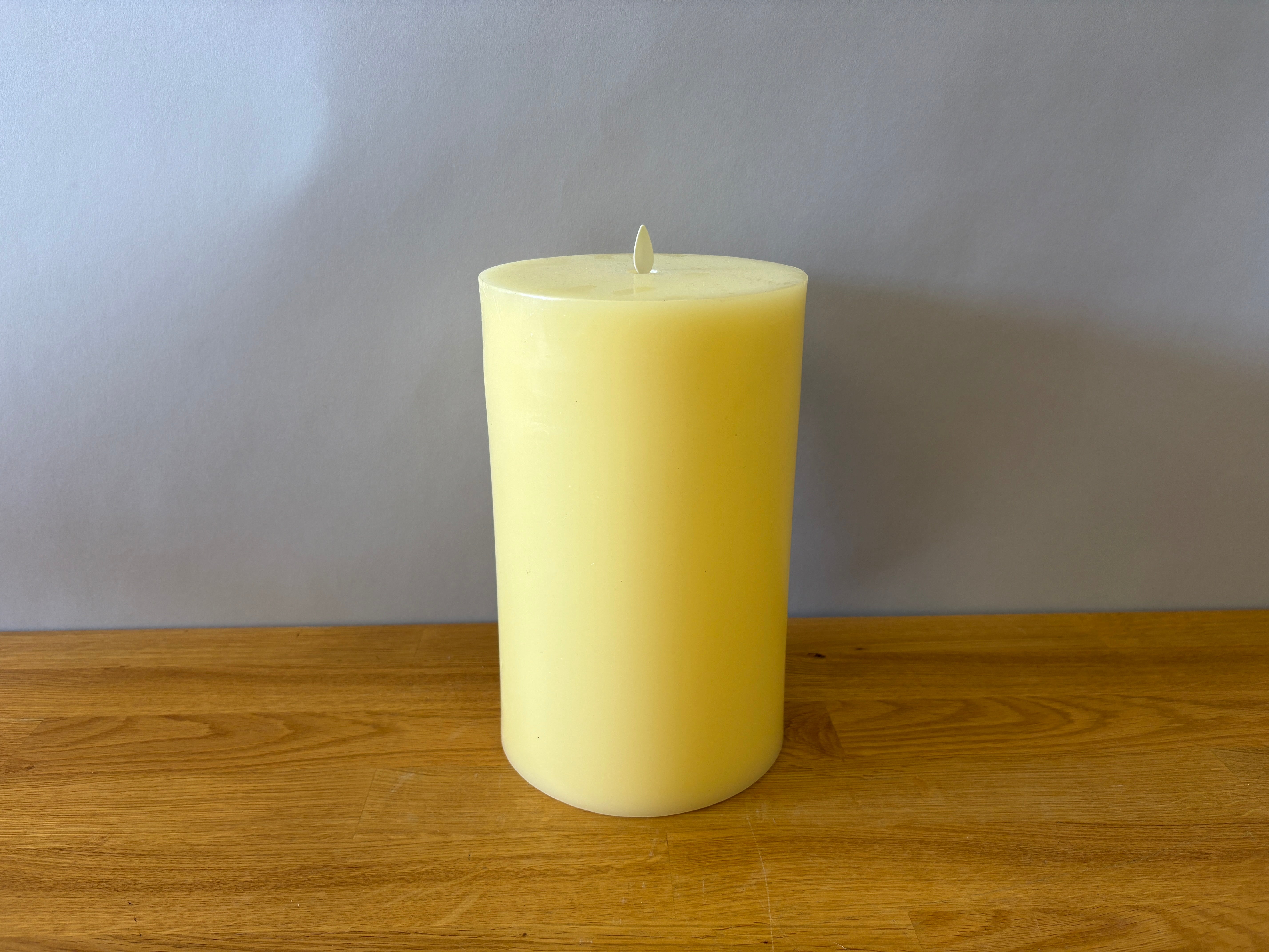 XL Flicker Candle