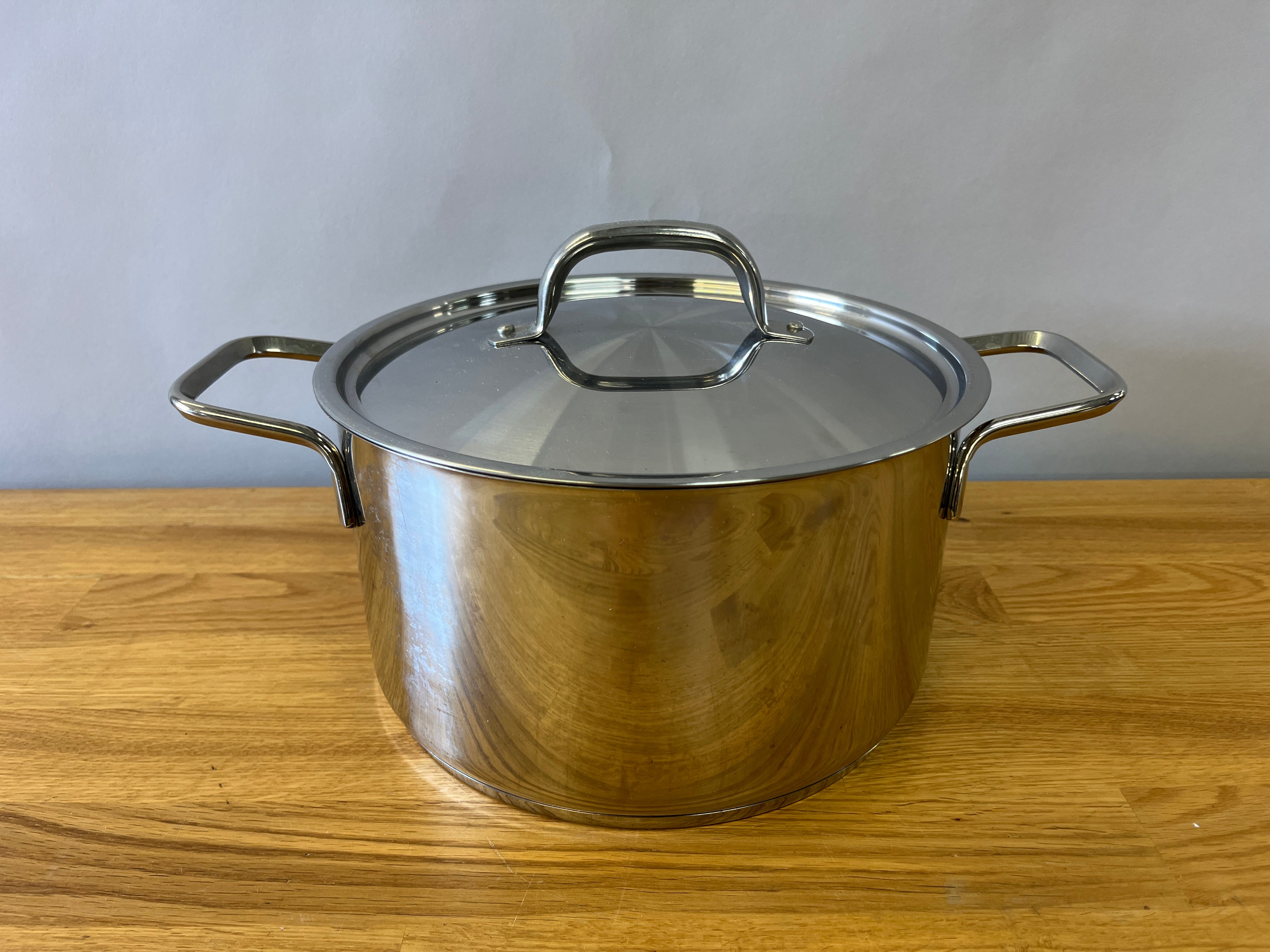 Stainless Kitchen Pot