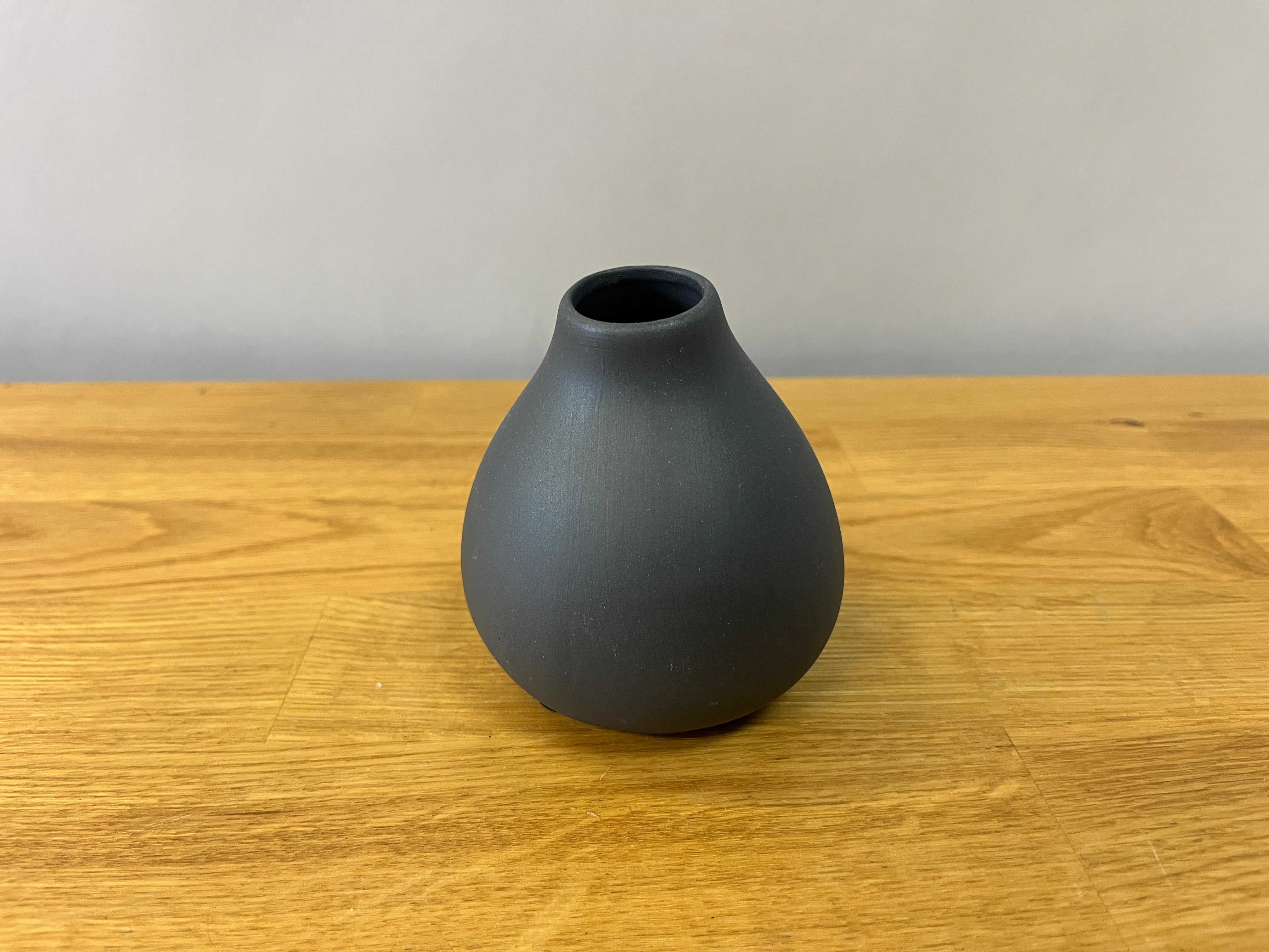 Black Mini Vase