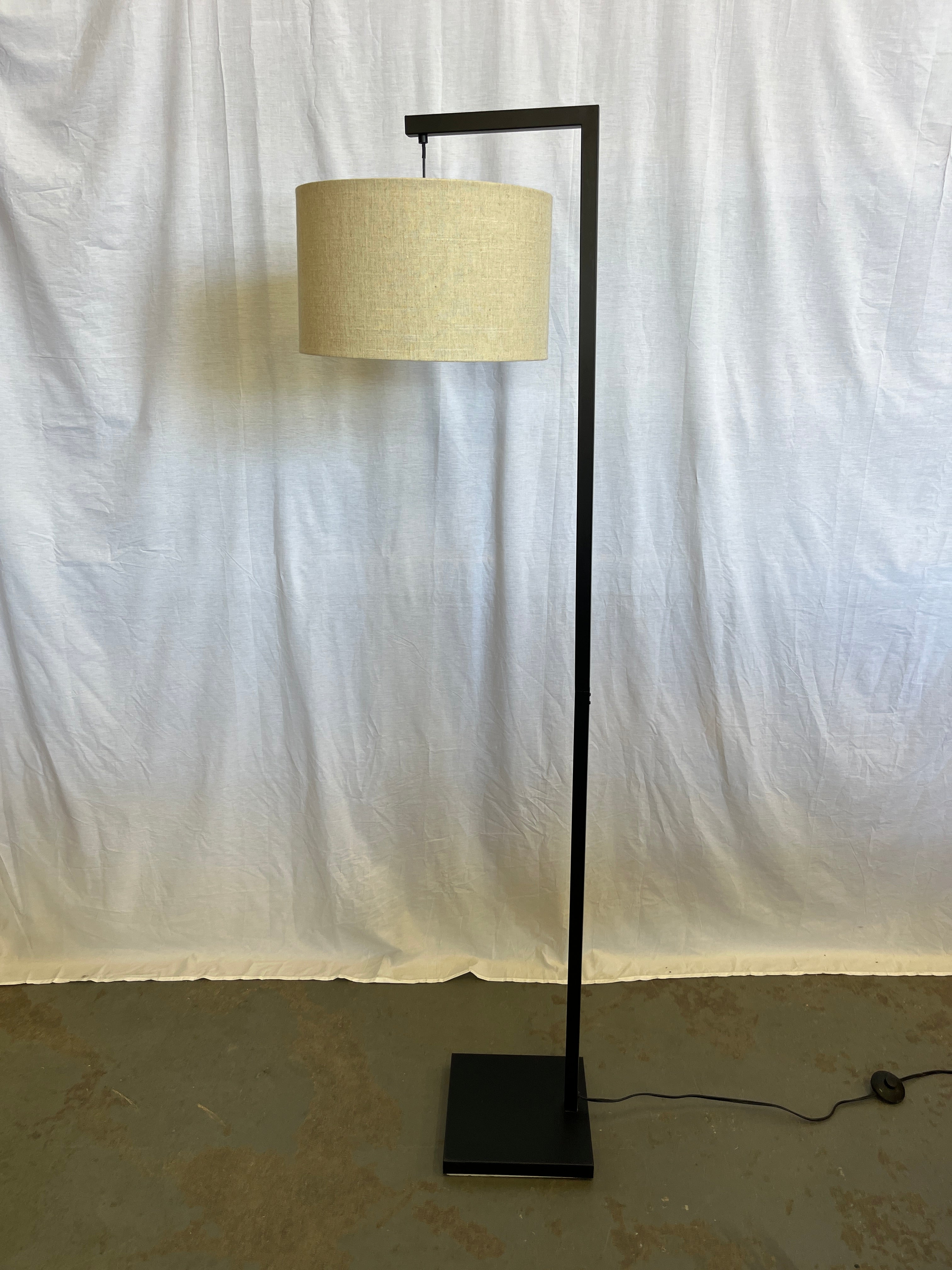 Black Squared Arch Standing Lamp