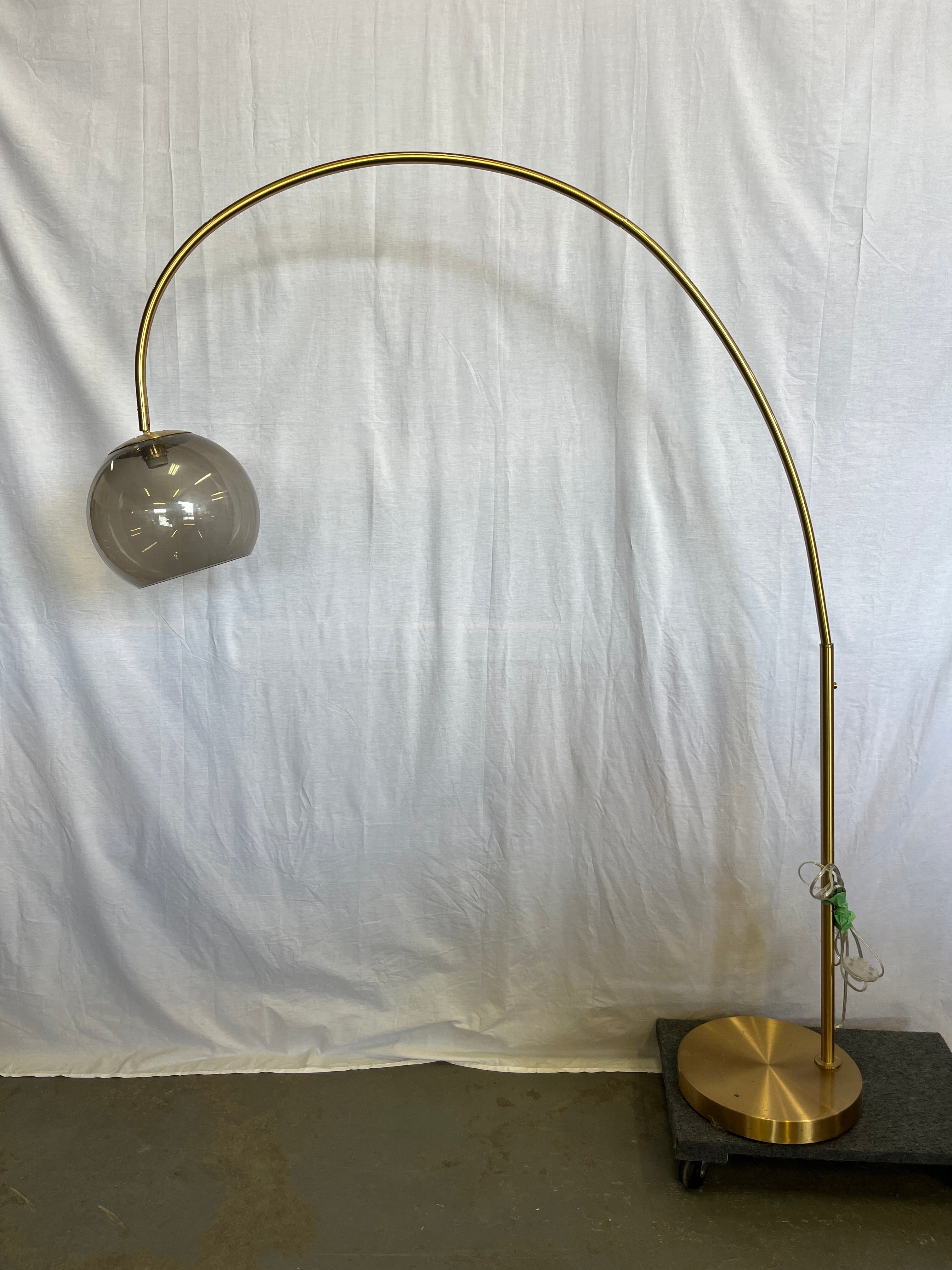 Gold Arch Standing Lamp