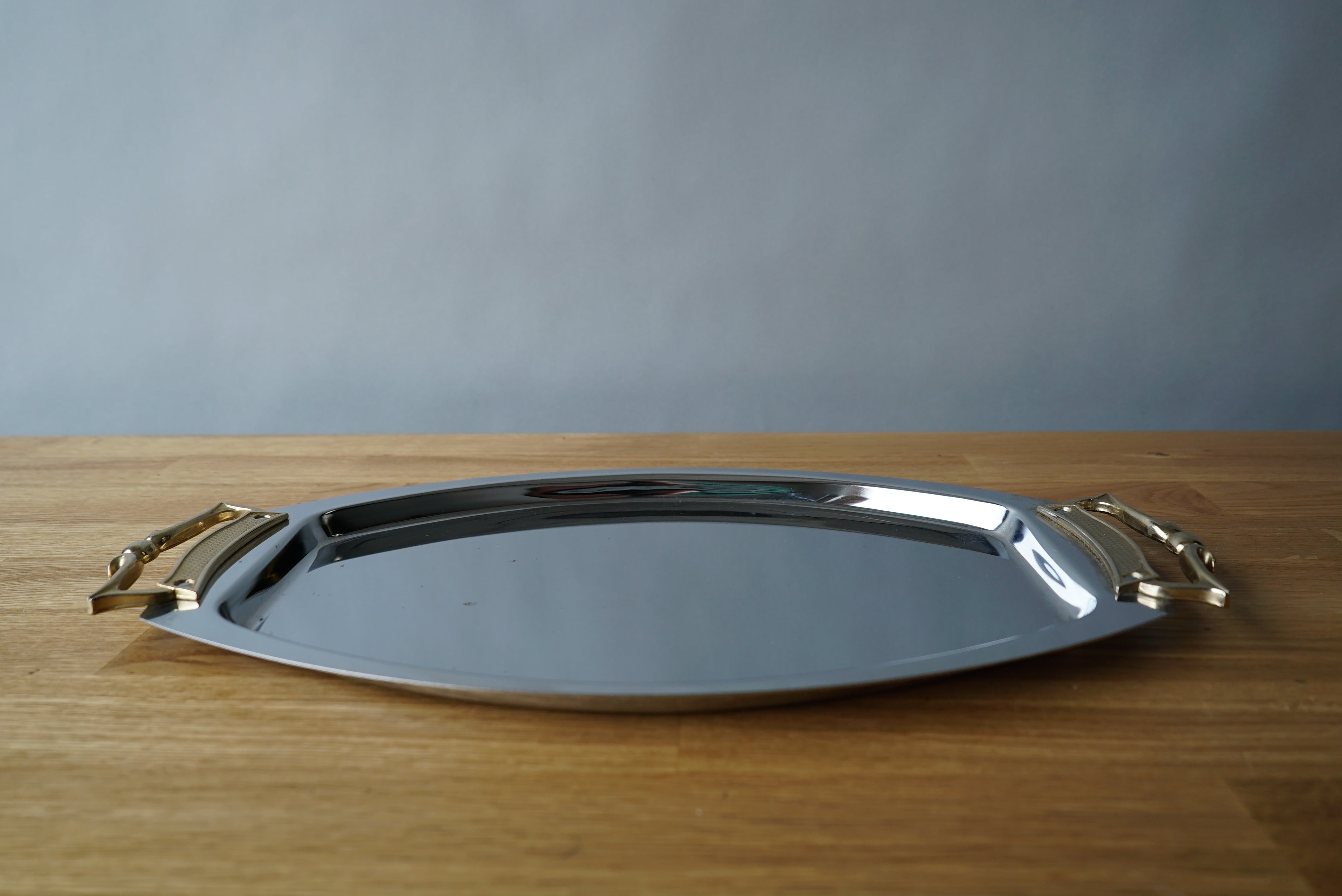 Tray