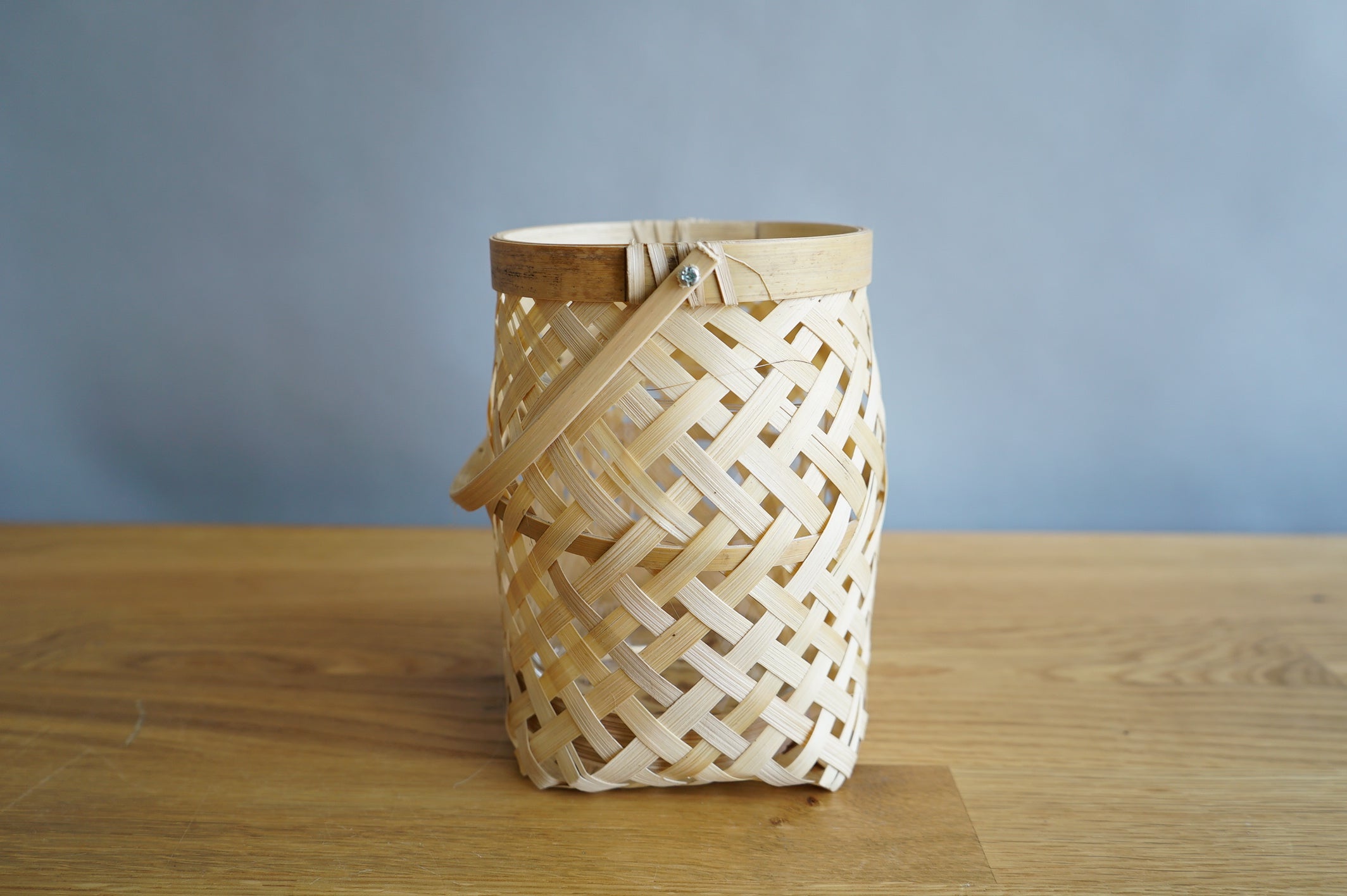 Woven Holder