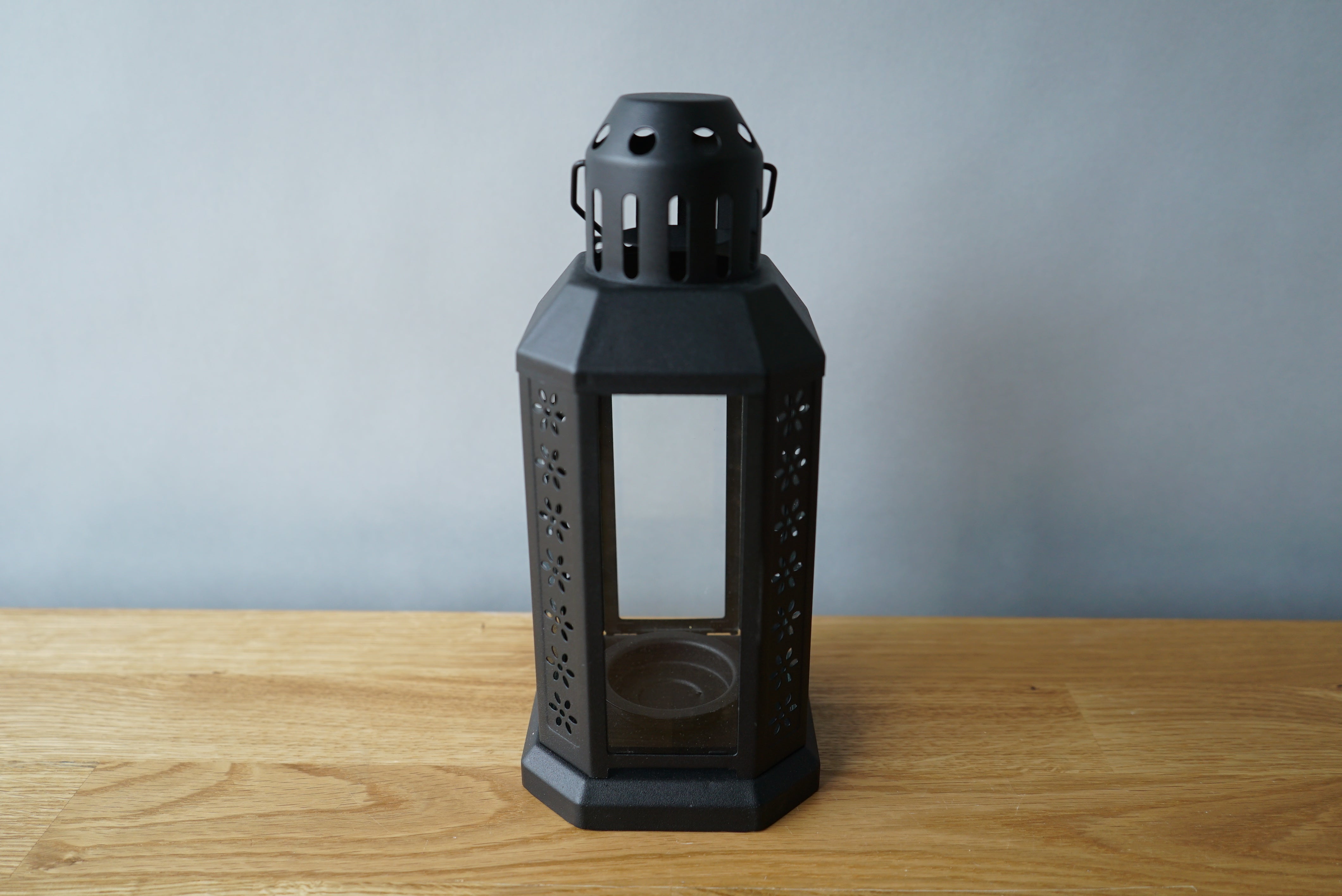 Lantern candle holder