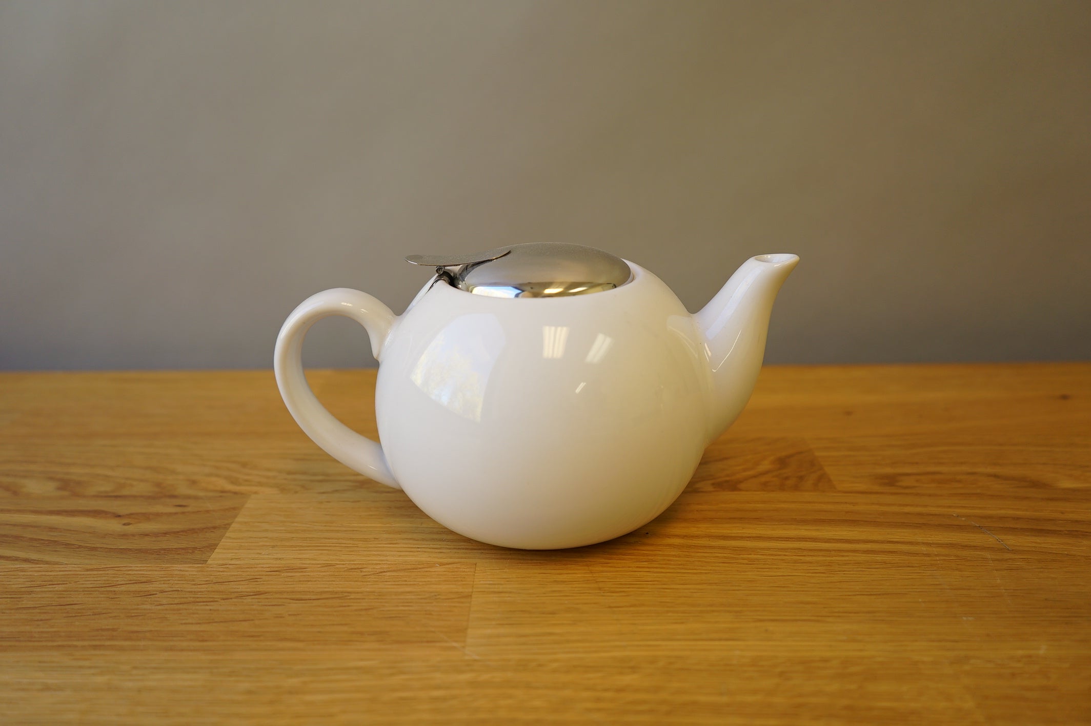 White Teapot