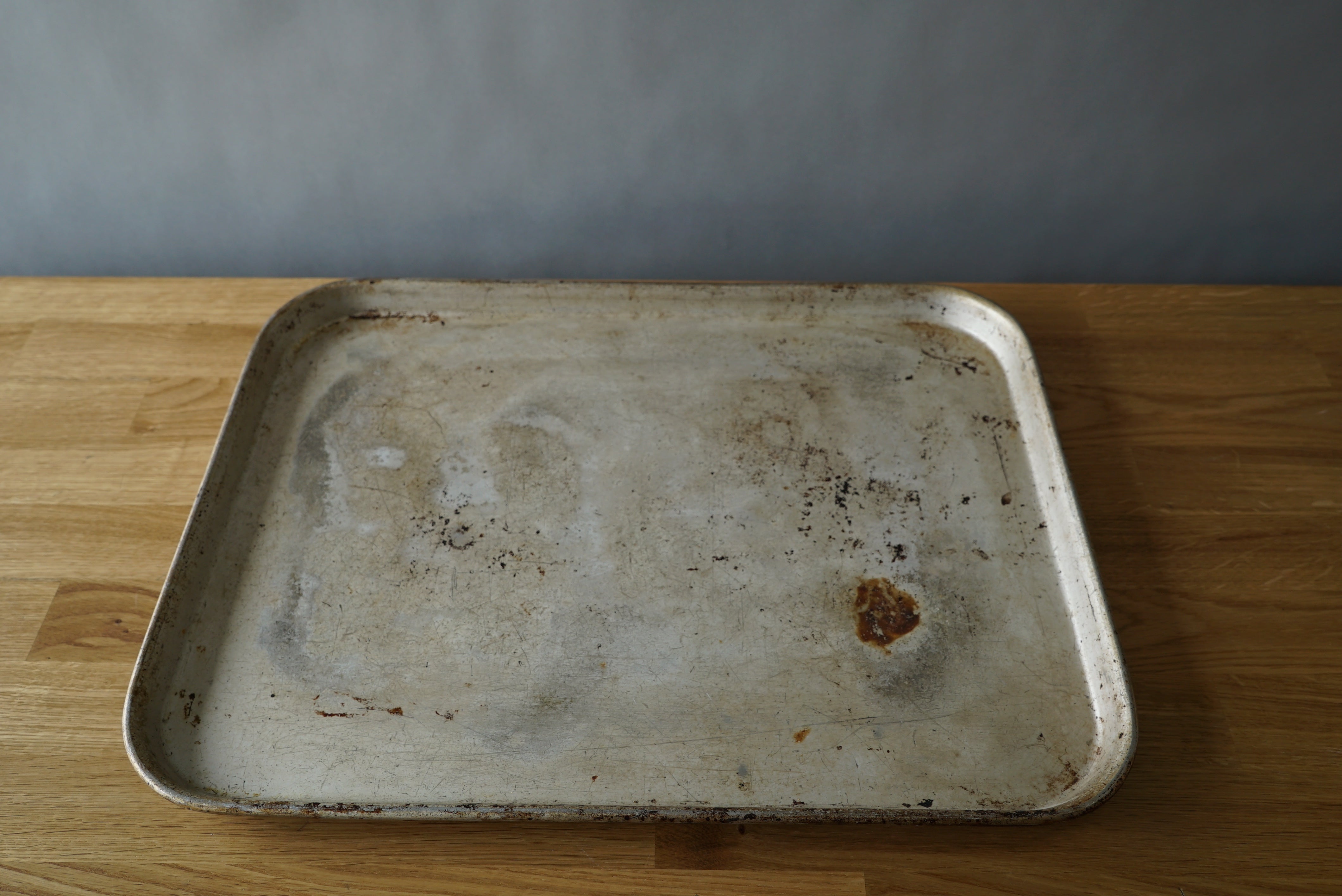 Tray