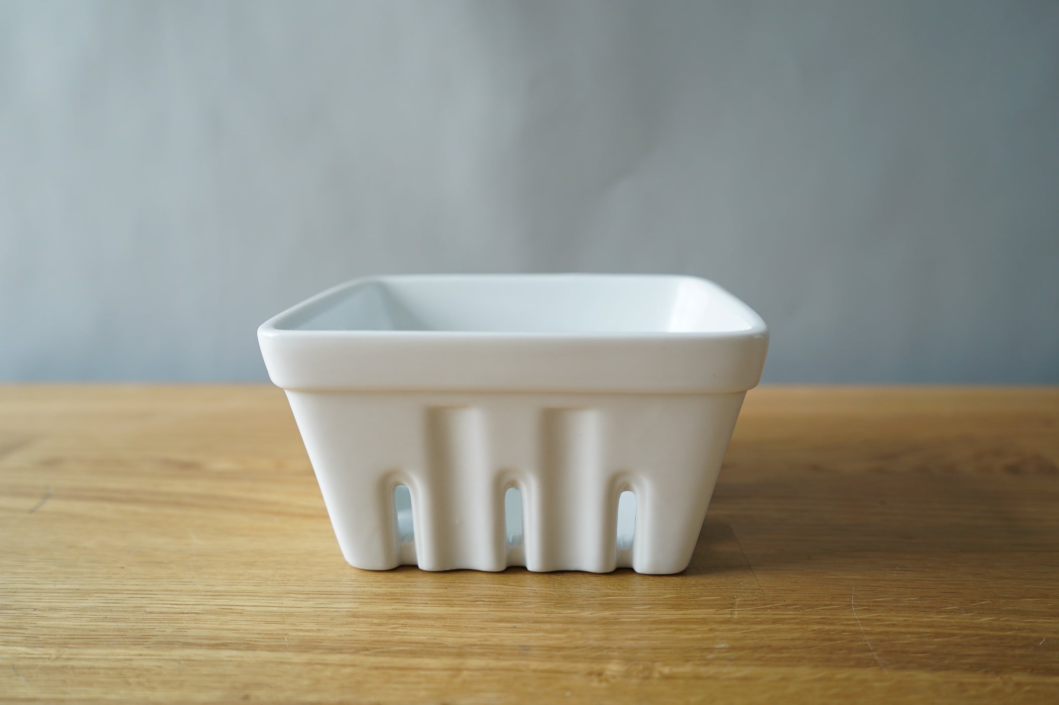 White Colander