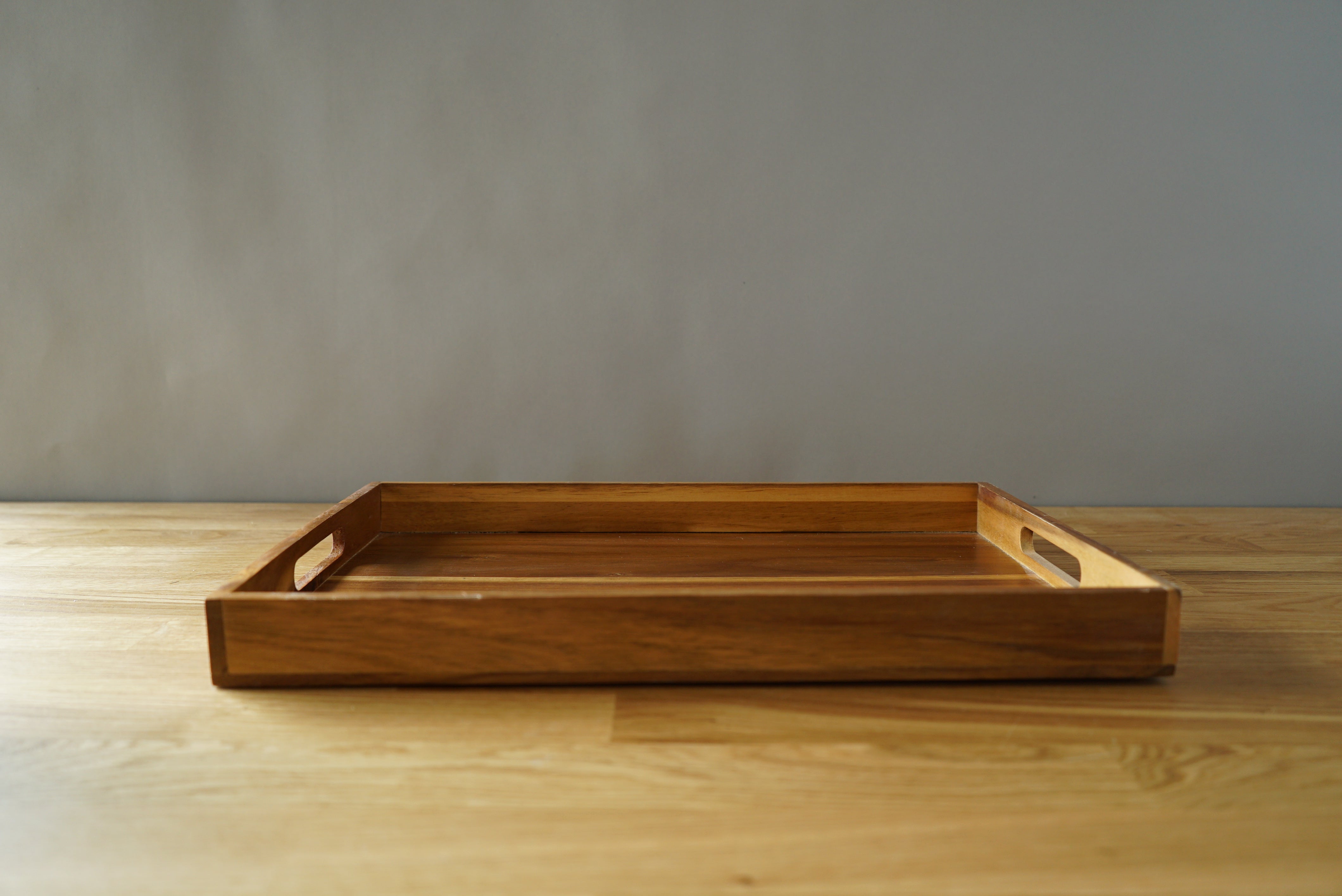 Tray