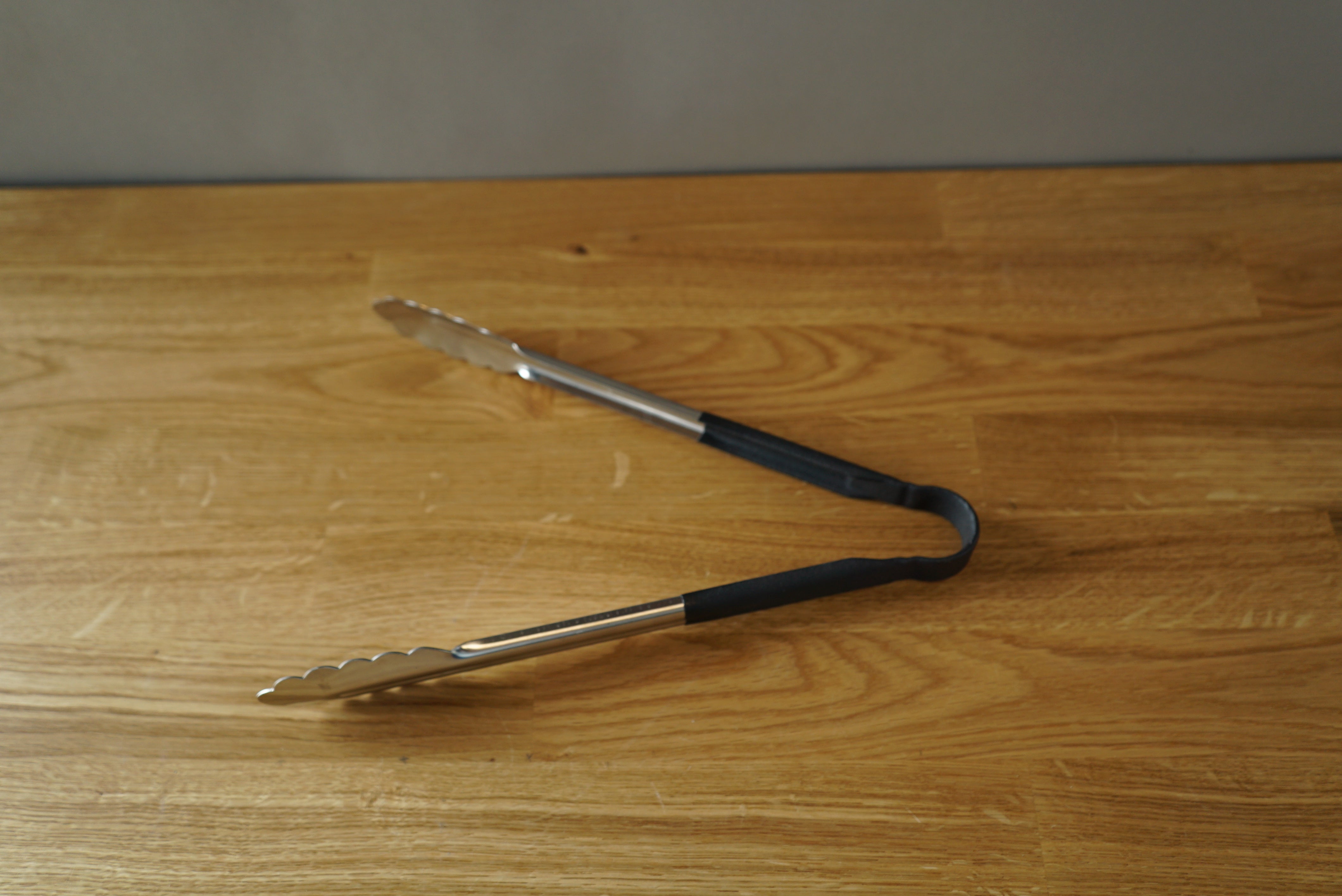 Restaurant Tongs