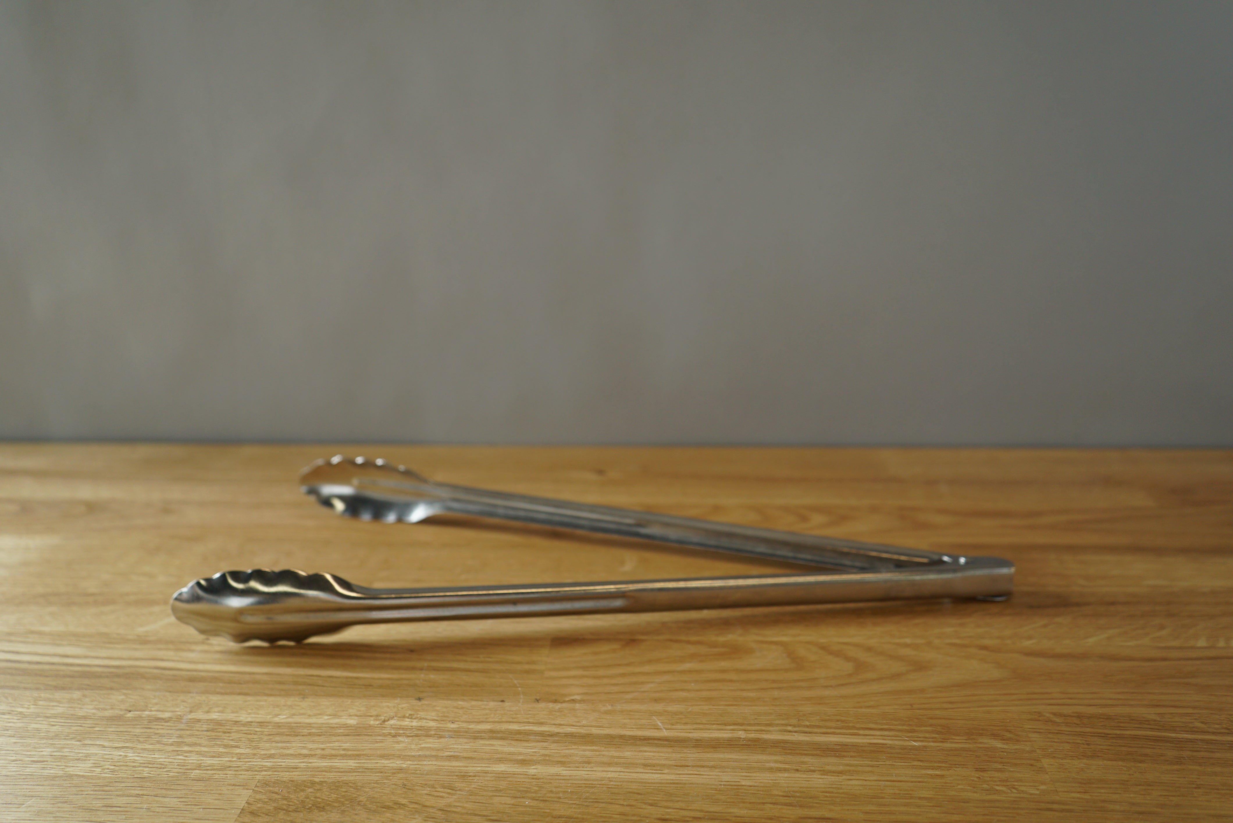 Restaurant Tongs