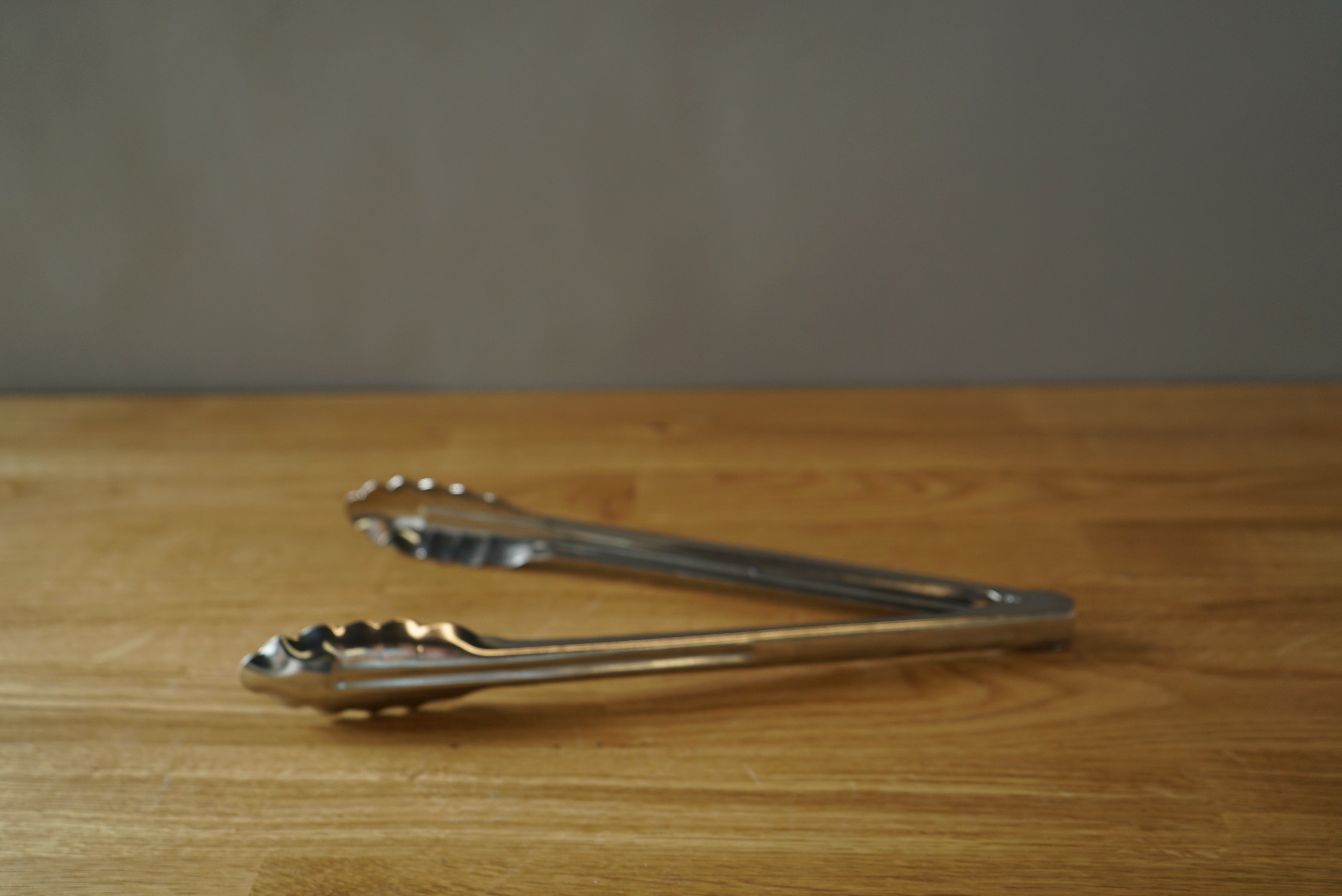 Restaurant Tongs