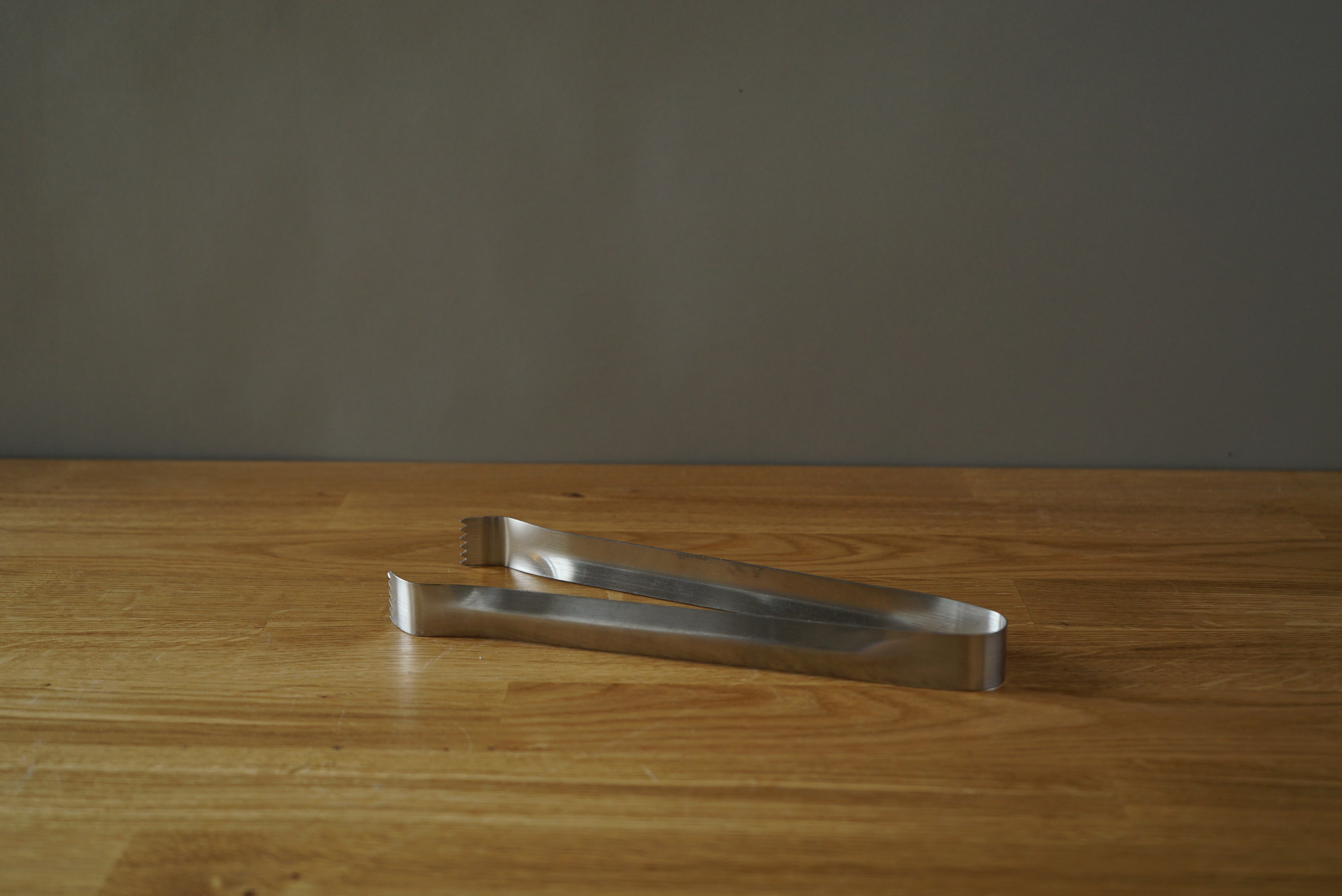Restaurant Tongs