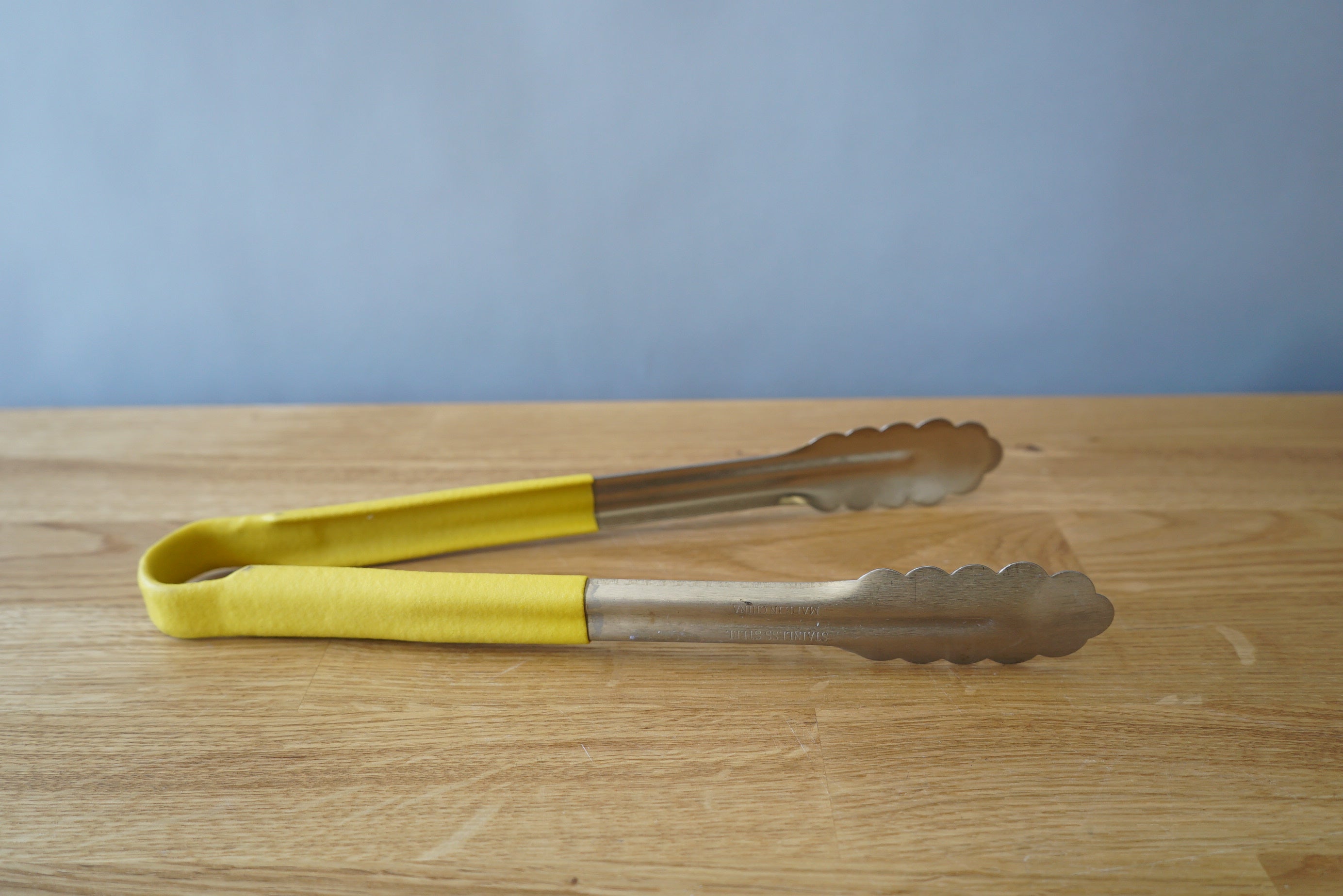 Restaurant Tongs
