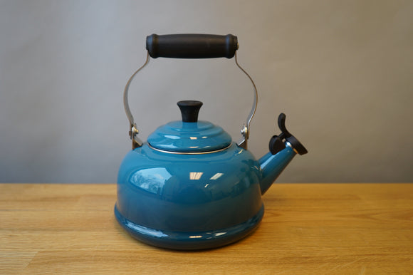 Blue Whistling Teapot