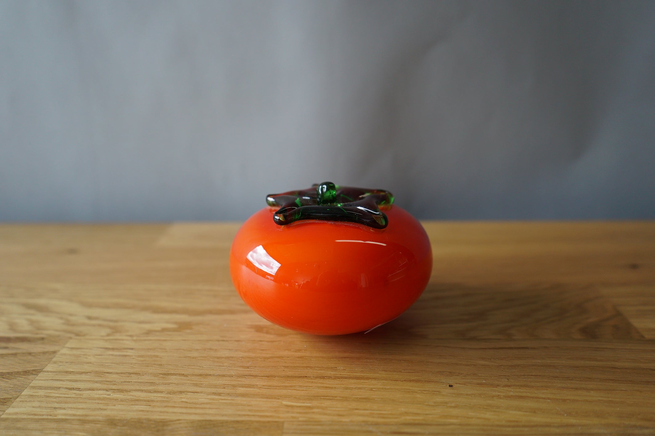 Glass Tomato