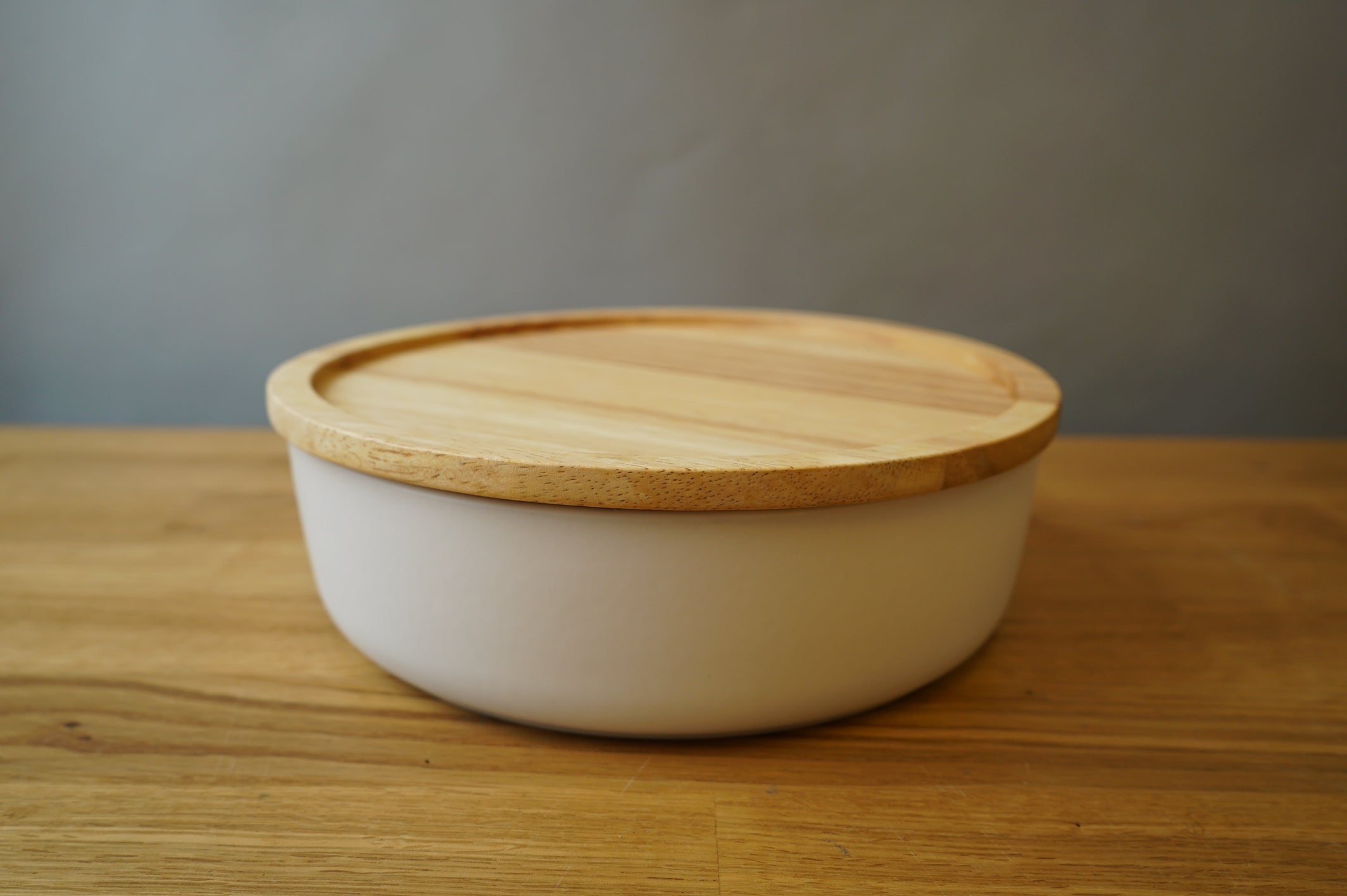 White and Wood Serving Bowl