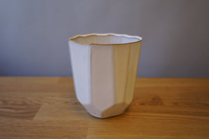 Beveled Pot