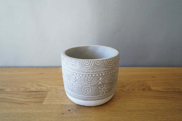 Grey Etched Pot