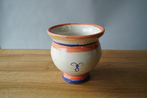 Pot / Vase